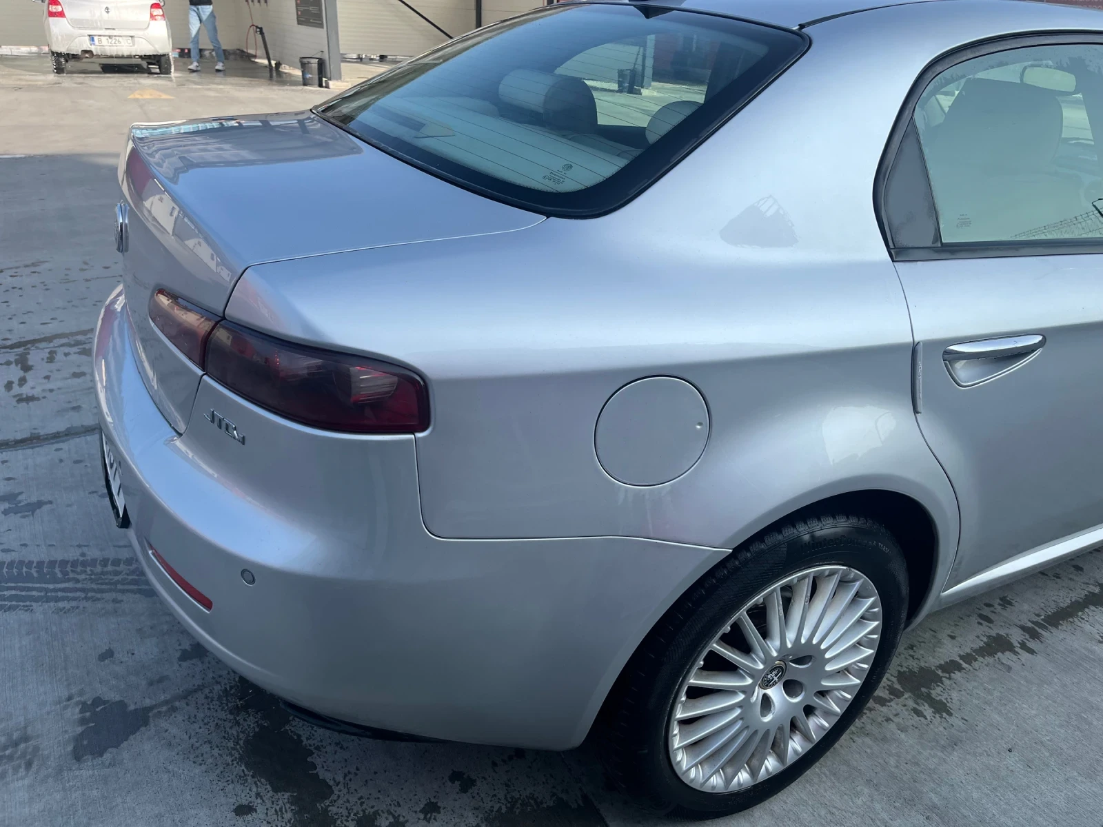 Alfa Romeo 159 1.9d - изображение 4