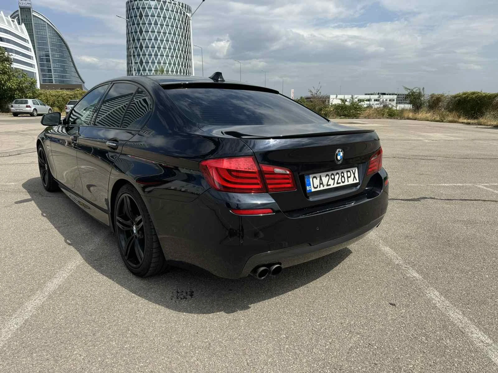 BMW 530 D Задно, Сменени вериги, M pack, HUD, SoftClose,   - изображение 10