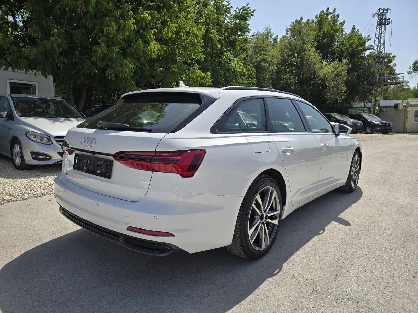 Audi A6 40TDI 204к.с Quattro Топ състояние  - изображение 4