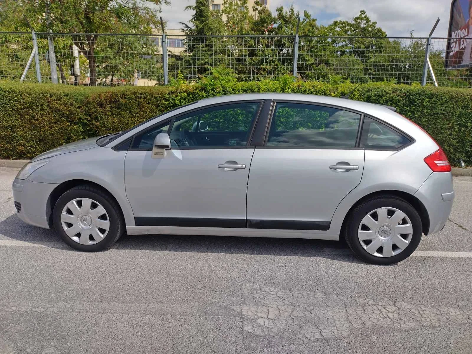 Citroen C4 2, 0 HDI - изображение 3