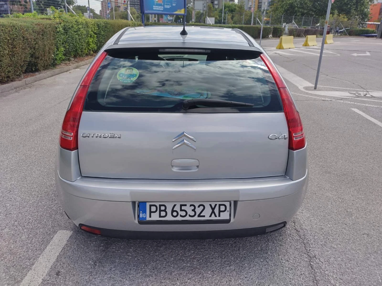 Citroen C4 2, 0 HDI - изображение 4