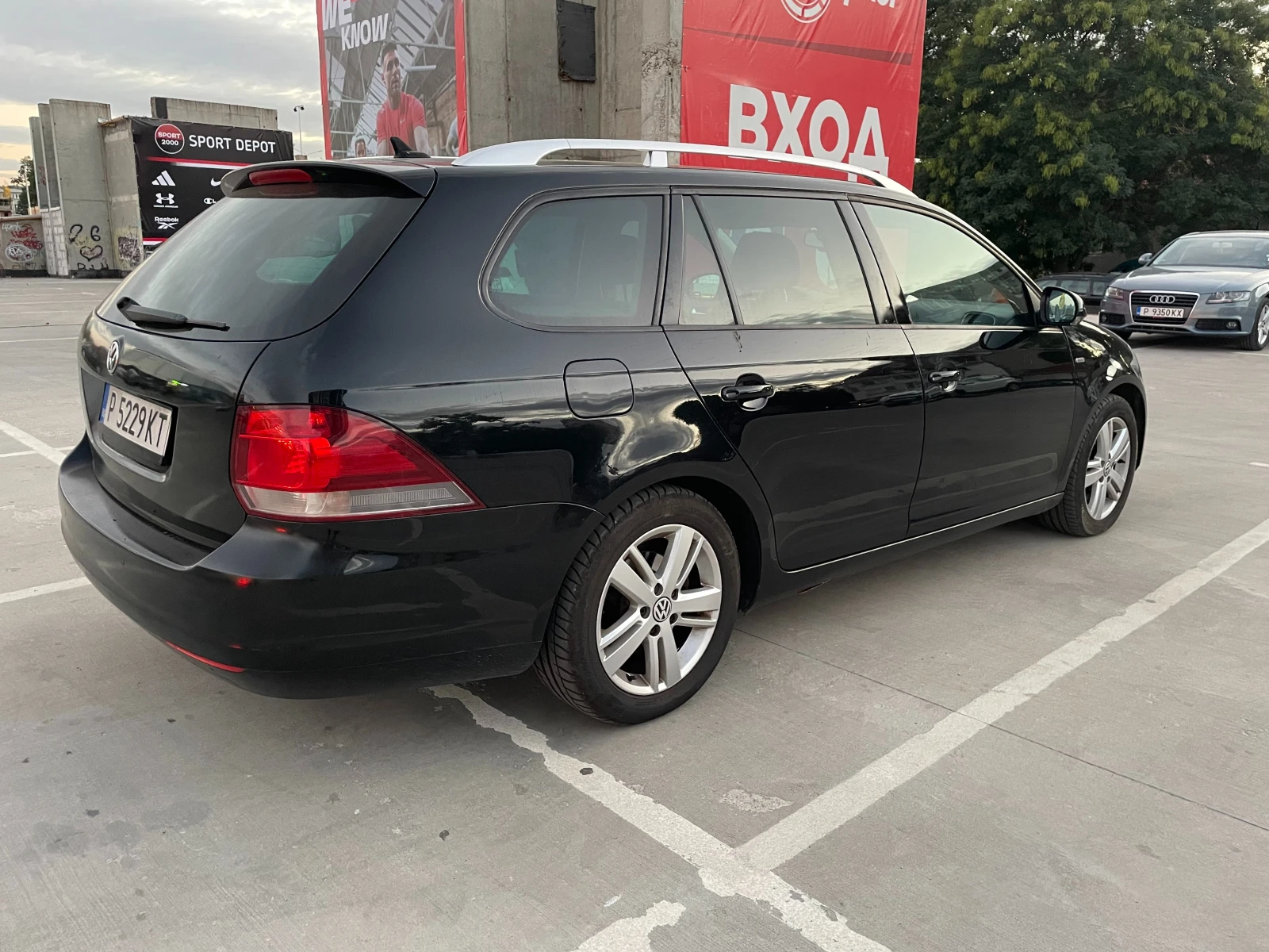 VW Golf 2.0 TDI Match | Mobile.bg   7