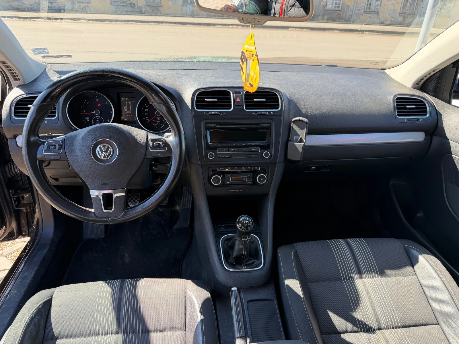 VW Golf 2.0 TDI Match - изображение 10