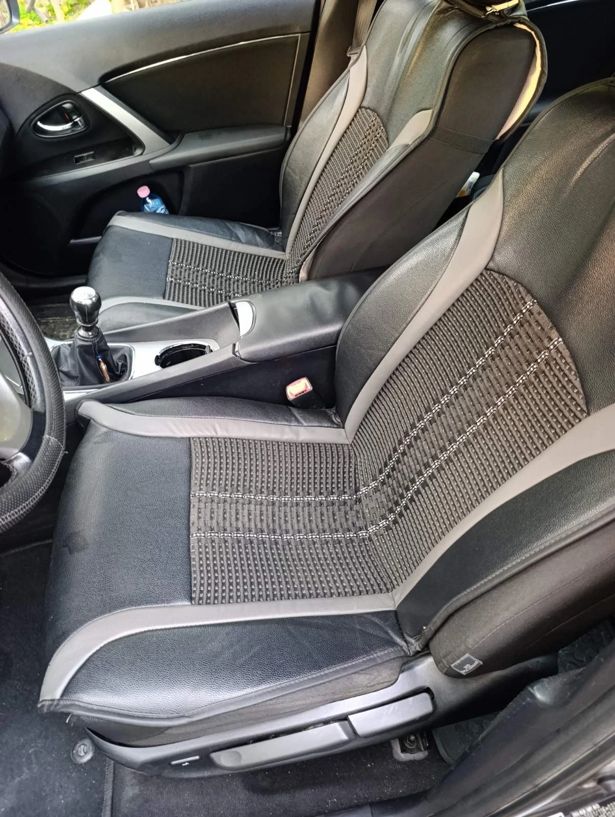 Toyota Avensis Comfort  | Mobile.bg   11