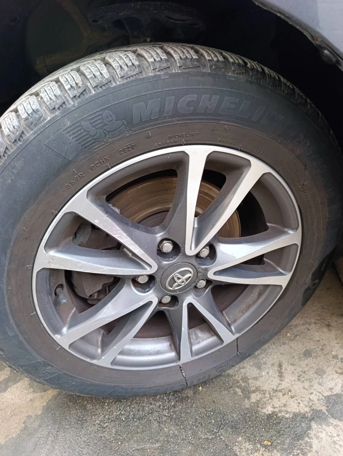 Toyota Avensis Comfort  | Mobile.bg   6