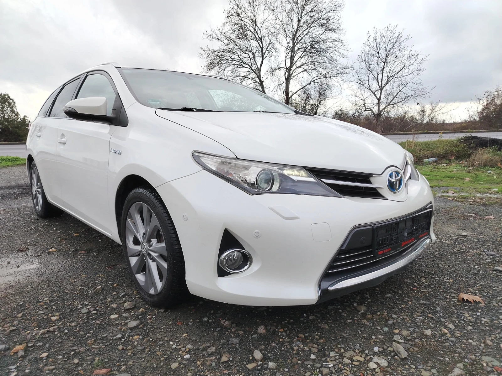Toyota Auris 1.8-99 КС HYBRID, PANORAMA, KOJA, NAVI - изображение 3