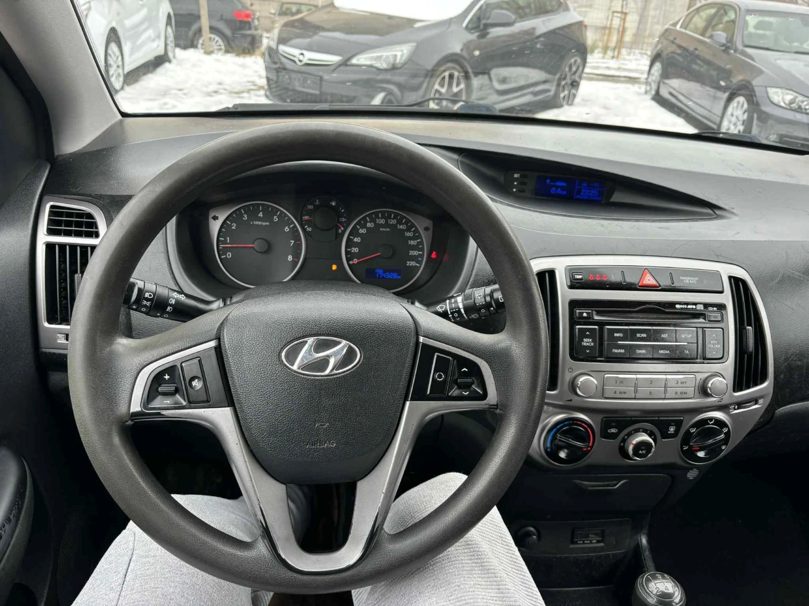 Hyundai I20 1.2 FACELIFT | Mobile.bg � ����������� 8