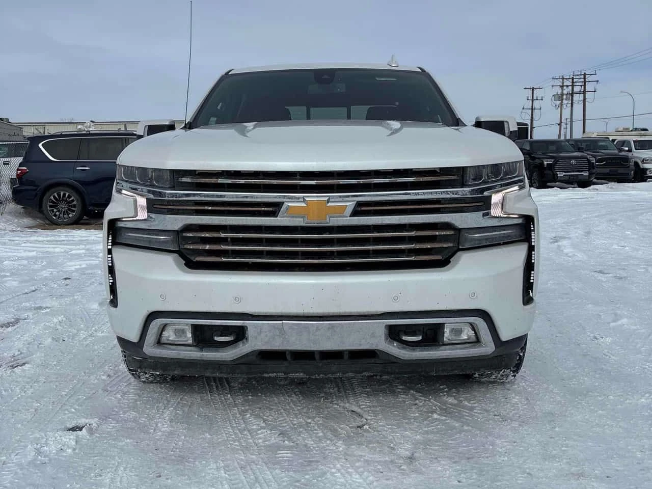 Chevrolet Silverado 1500 HIGH COUNTRY| ���������| LANE ASSIST| CARFAX  | Mobile.bg � ����������� 2
