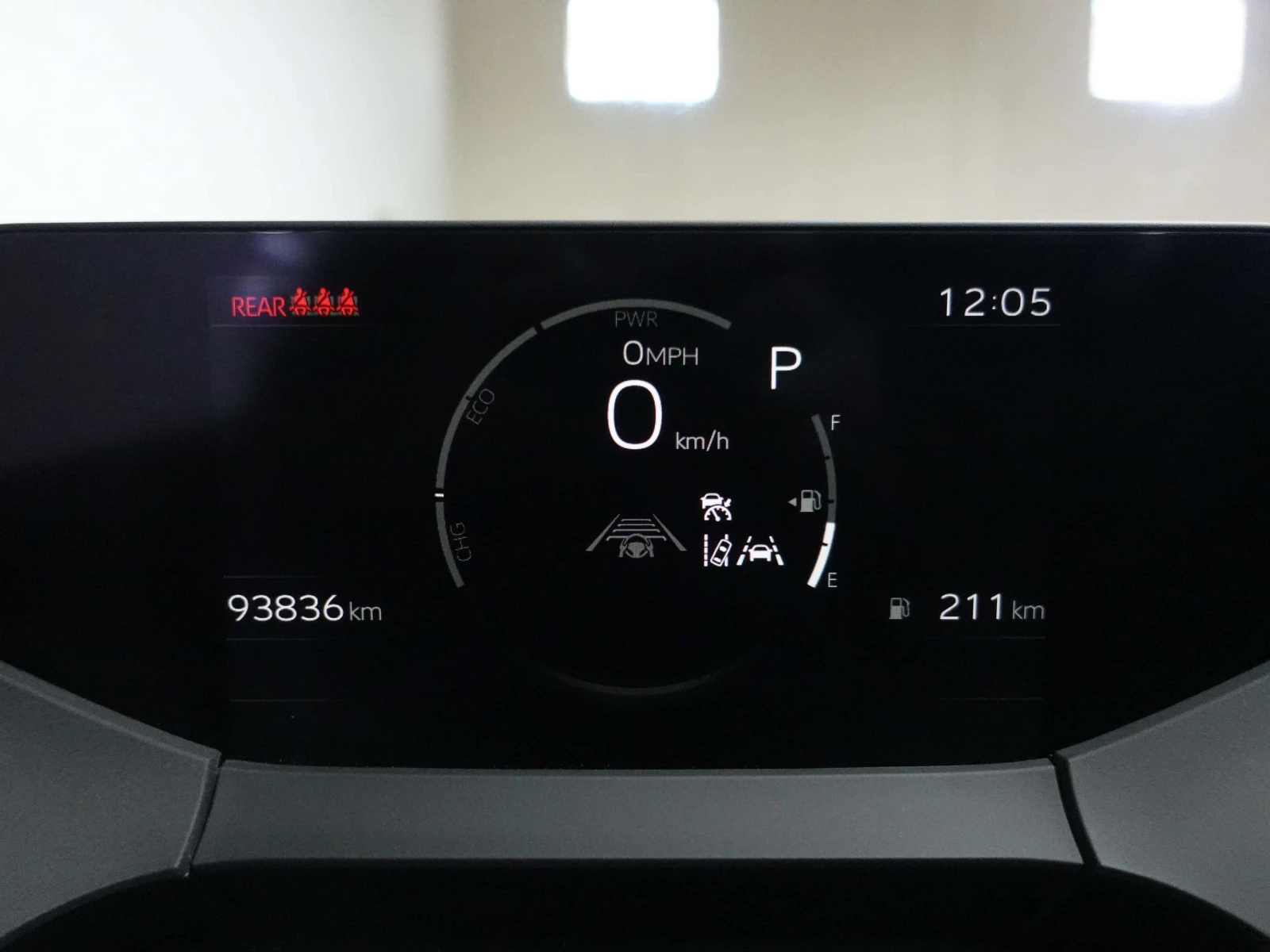 Toyota Prius XLE | 4X4 | ���� | CarPlay ���� �� �� | Mobile.bg � ����������� 12