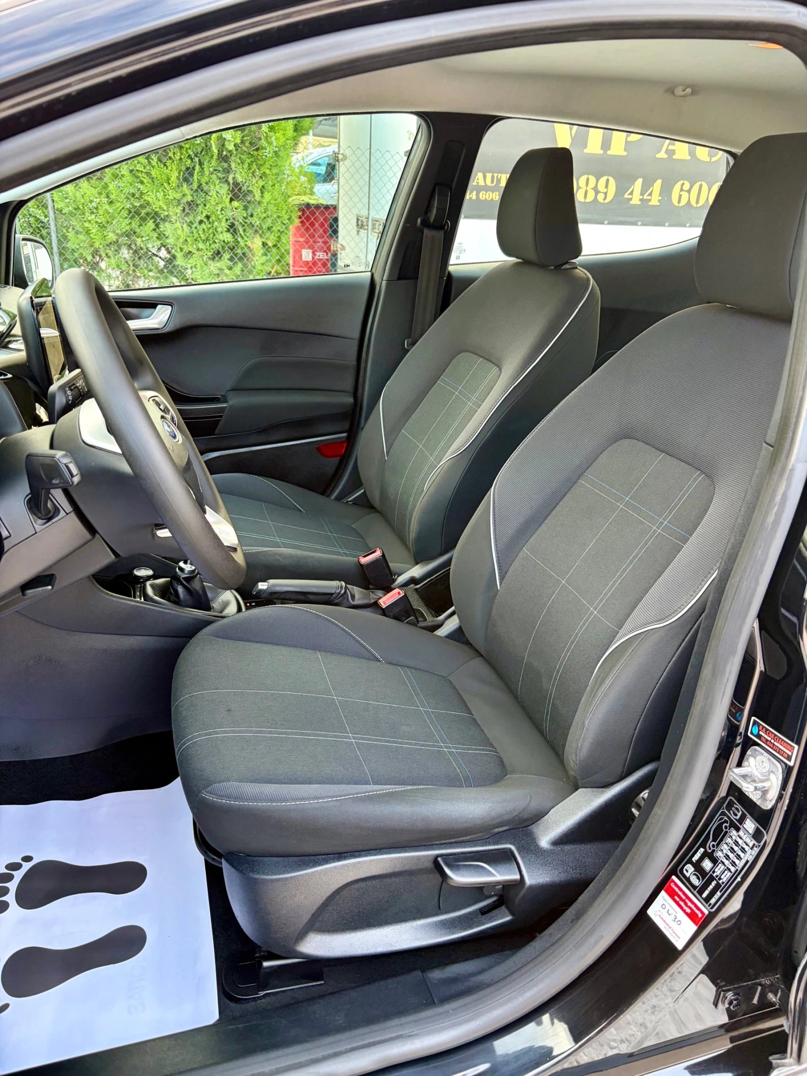 Ford Fiesta 1.5d NAVI CARPLAY EURO 6 , снимка 13 - Автомобили и джипове - 55204045