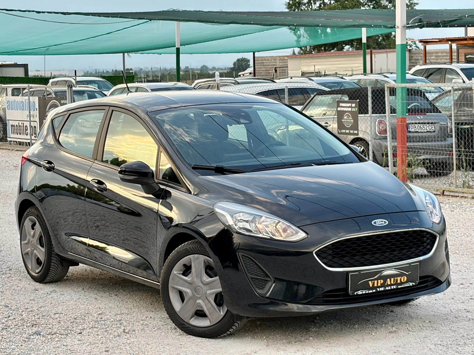 Ford Fiesta 1.5d NAVI CARPLAY EURO 6 , снимка 2 - Автомобили и джипове - 55204045