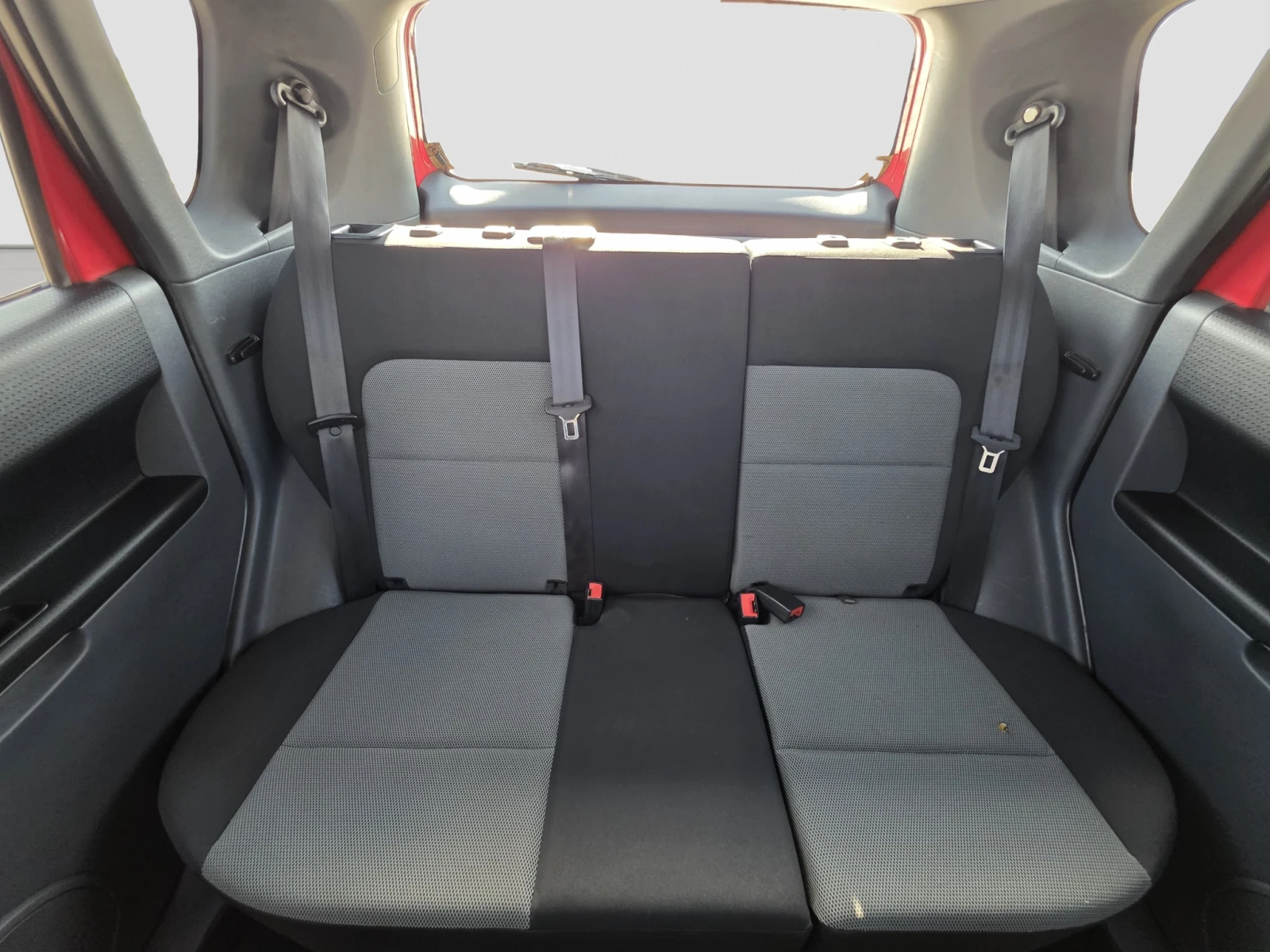 Mitsubishi Colt 1.3, снимка 14 - Автомобили и джипове - 55295646
