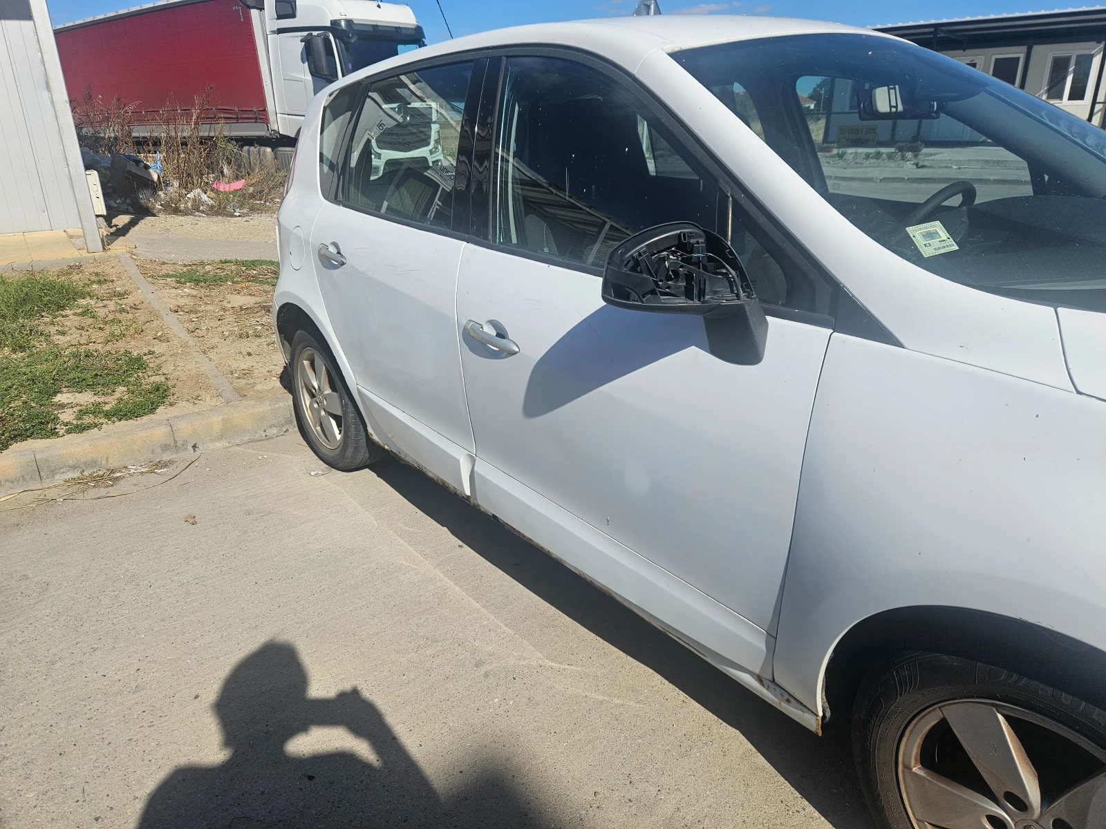 Renault Scenic 1. 9 dC, снимка 5 - Автомобили и джипове - 55335667