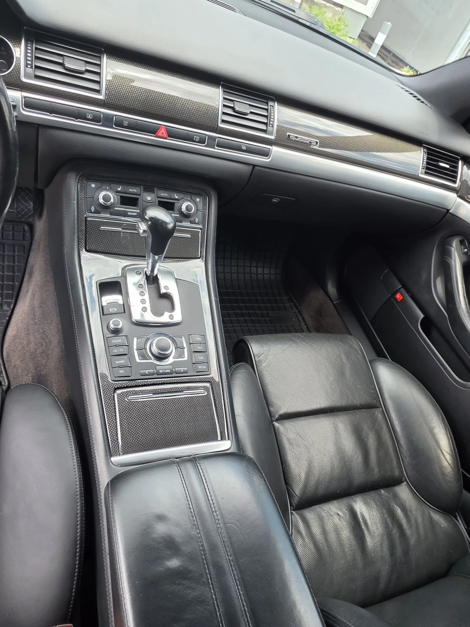 Audi S8 5.2, снимка 9 - Автомобили и джипове - 55392827