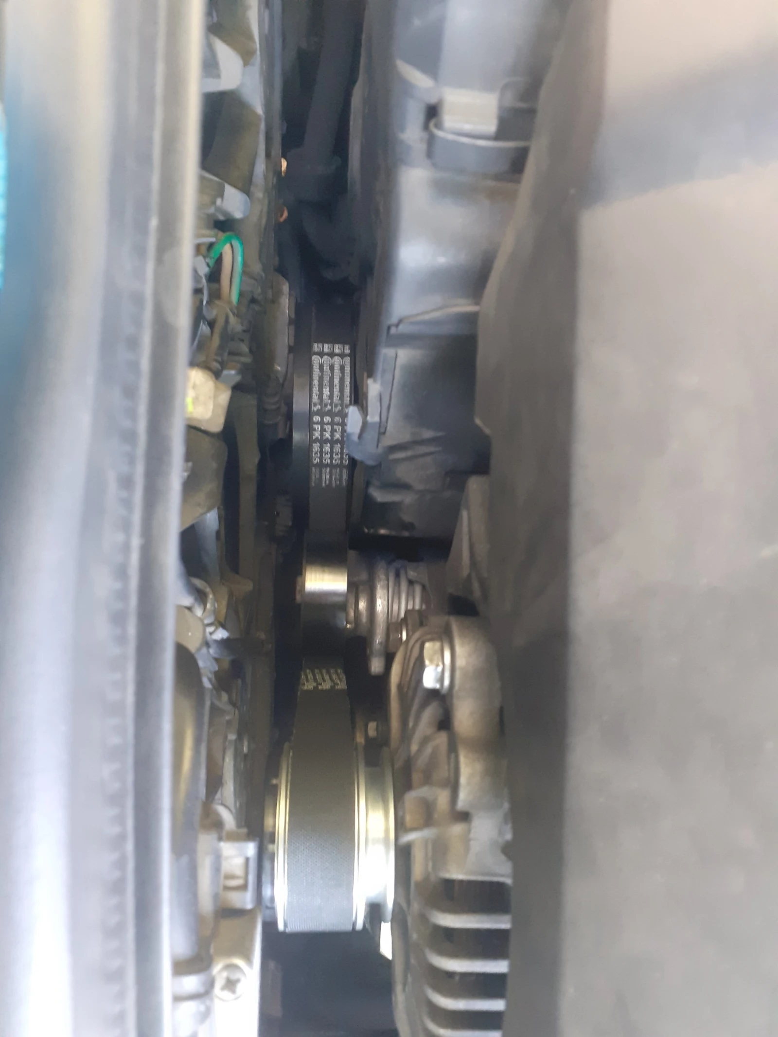 Audi A4 1.9 AVTOMAT, снимка 11 - Автомобили и джипове - 55602385