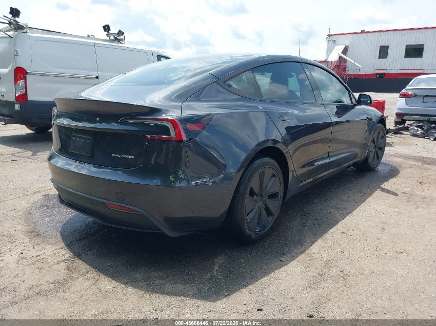 Tesla Model 3 LONG RANGE* DUAL MOTOR* Highland* МИНИМАЛНА ЩЕТА, снимка 4 - Автомобили и джипове - 55640455