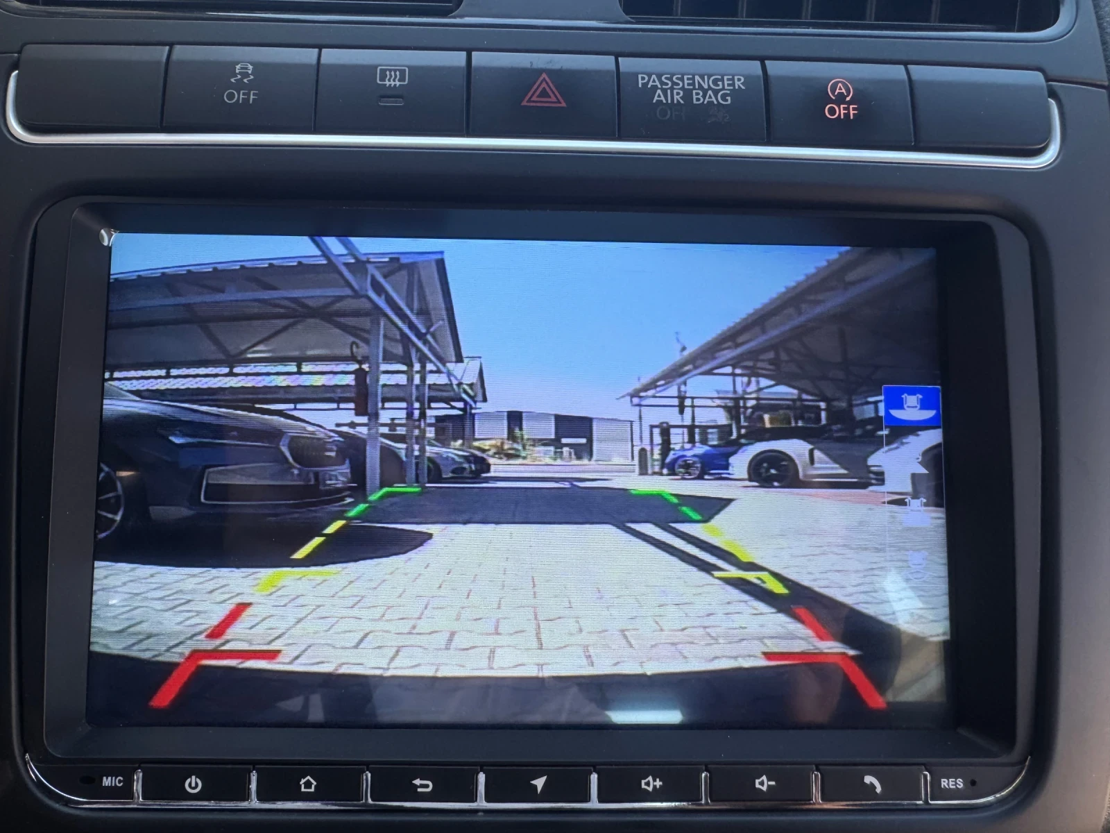 VW Polo 1.4TDI#КЛИМАТРОНИК#КАМЕРА#CARPLAY#NAVI, снимка 16 - Автомобили и джипове - 55996407