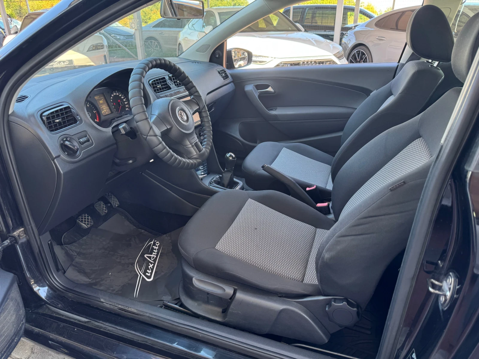 VW Polo 1.4TDI#КЛИМАТРОНИК#КАМЕРА#CARPLAY#NAVI, снимка 8 - Автомобили и джипове - 55996407