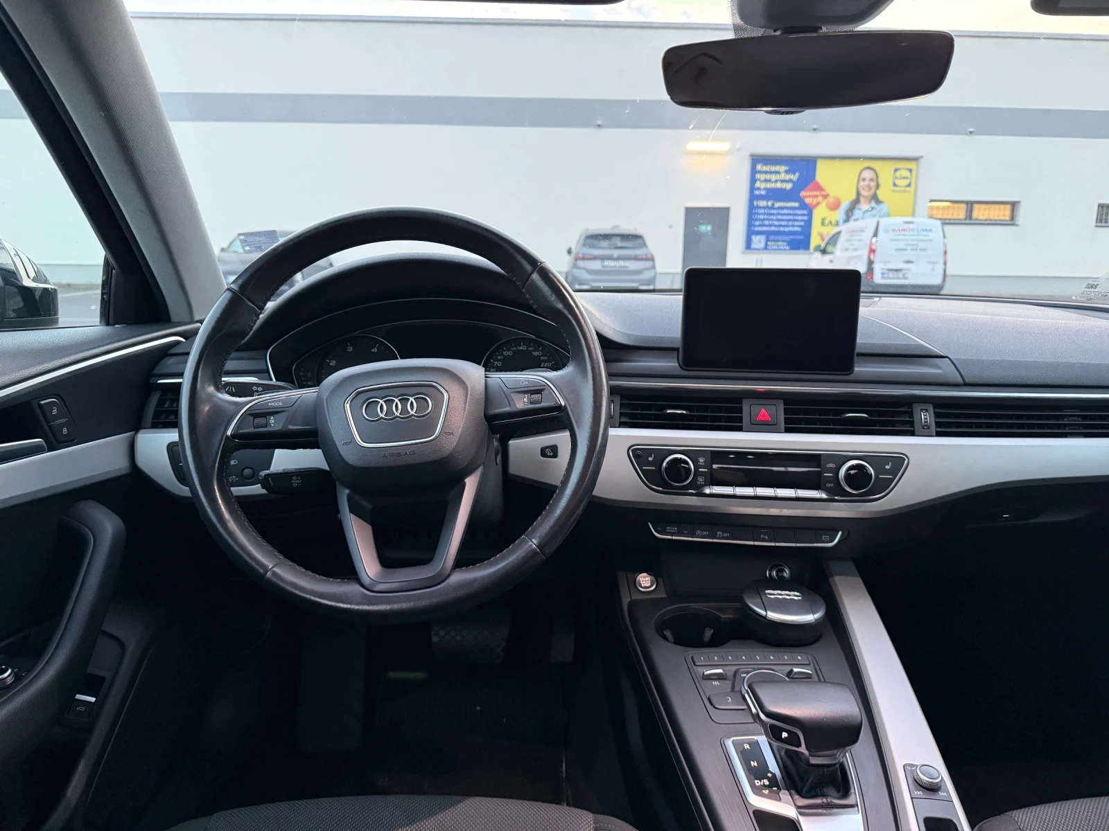 Audi A4 2.0 TDI, снимка 5 - Автомобили и джипове - 56140209
