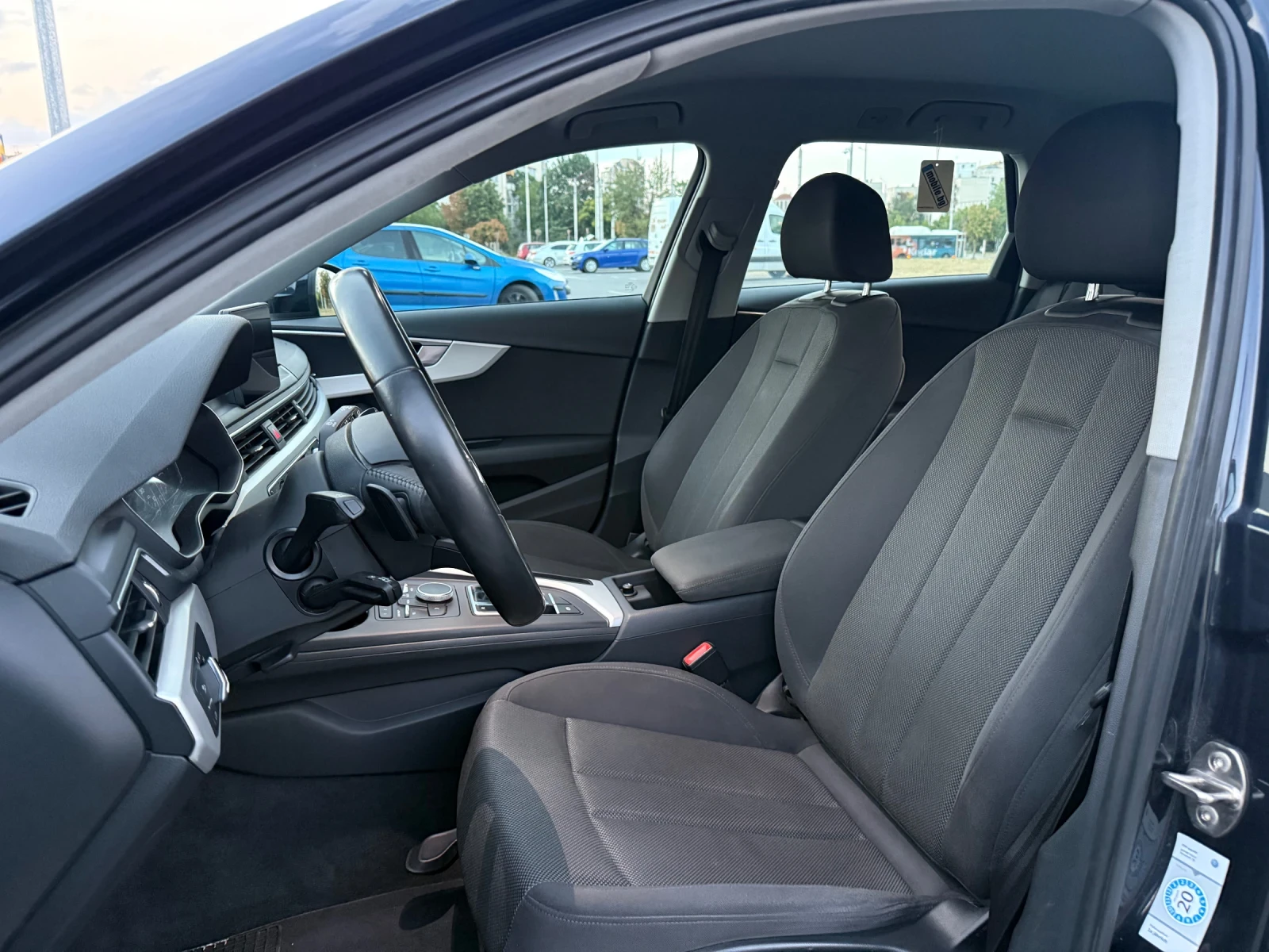 Audi A4 2.0 TDI, снимка 6 - Автомобили и джипове - 56140209