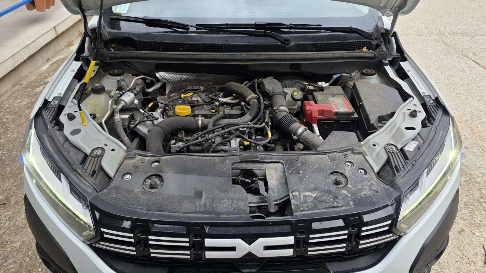 Dacia Jogger 1.0 EKO G , снимка 12 - Автомобили и джипове - 56264513