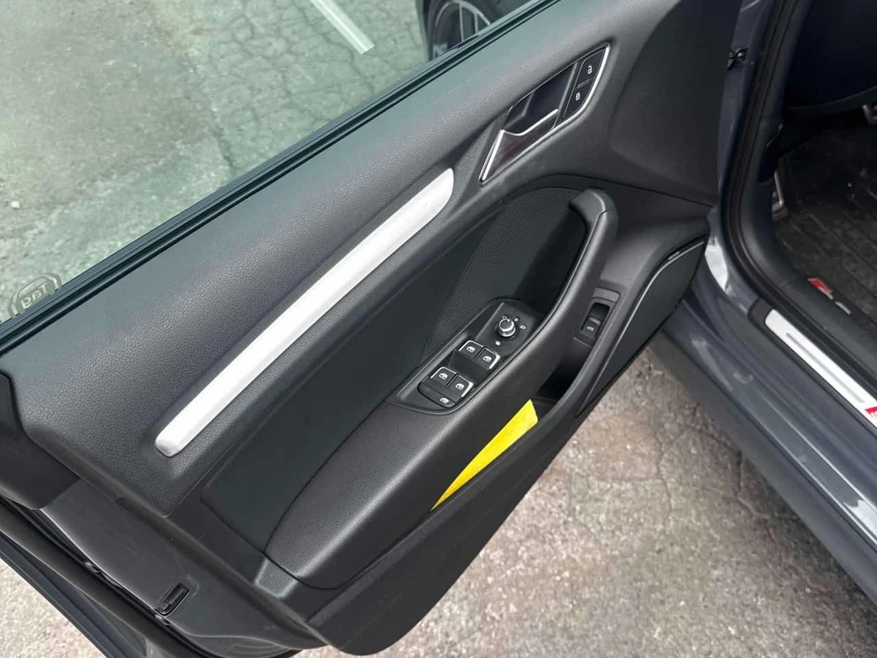 Audi S3 * Technik * CARFAX * B&O * DIGITAL * ПОДГРЕВ * , снимка 11 - Автомобили и джипове - 56306529