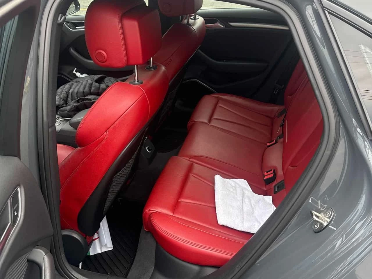 Audi S3 * Technik * CARFAX * B&O * DIGITAL * ПОДГРЕВ * , снимка 10 - Автомобили и джипове - 56306529