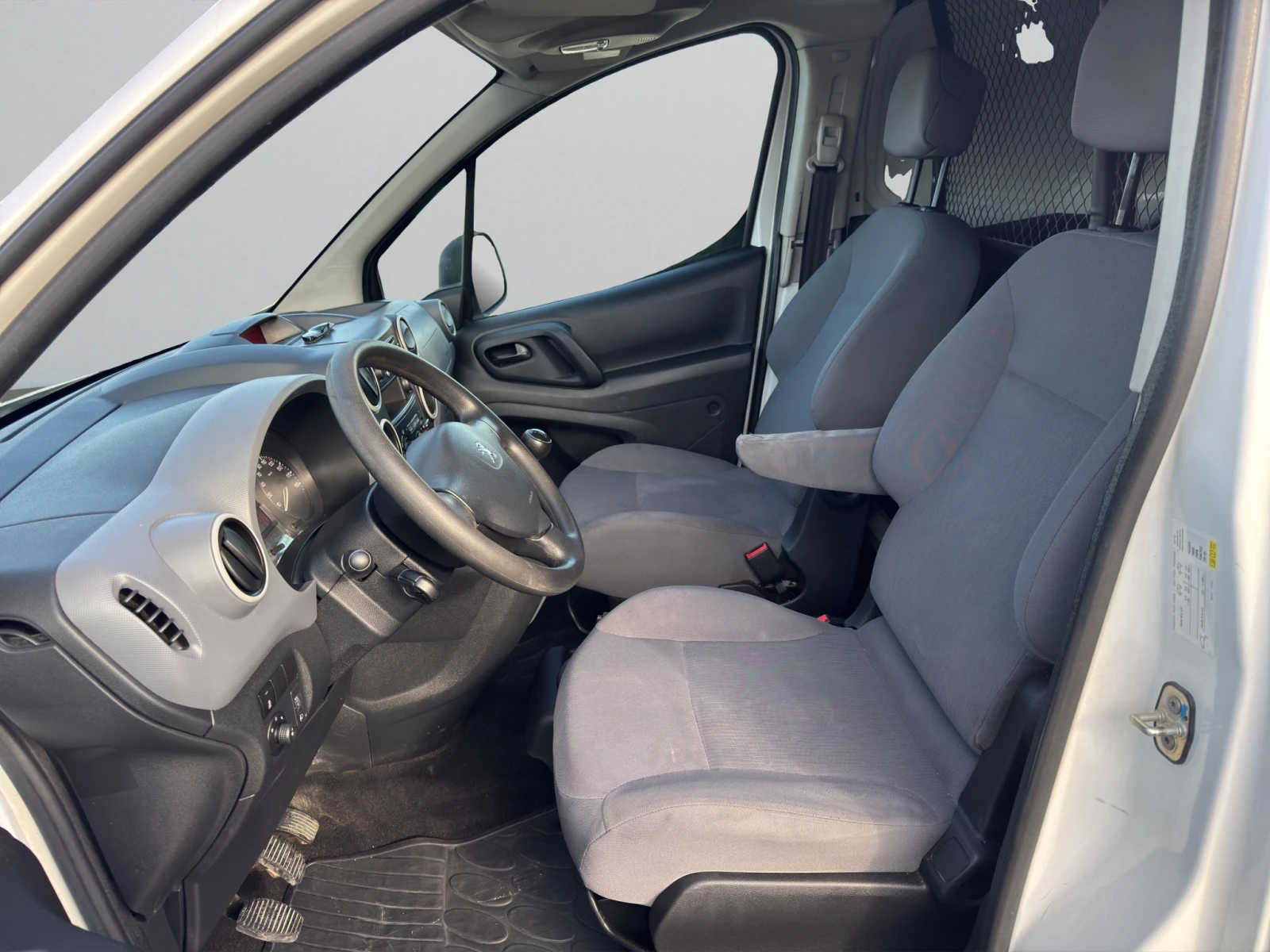 Peugeot Partner NEW FRG LONG2 1.6HDI/90 | Mobile.bg � ����������� 10