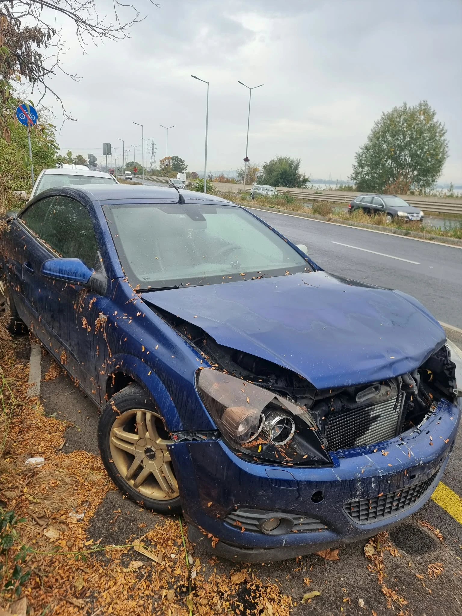 Opel Astra 1.9CDTI/Cabrio/Zender, снимка 5 - Автомобили и джипове - 56600817