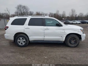 Toyota Sequoia SR5 AWD | Mobile.bg    13