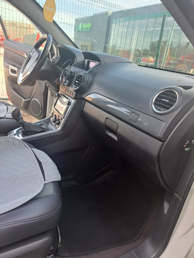 Opel Antara 2.2CDTI, снимка 7 - Автомобили и джипове - 46743697