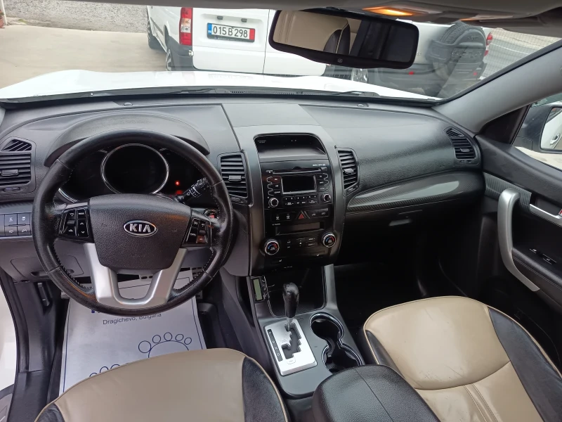 Kia Sorento 2.2crdi, снимка 12 - Автомобили и джипове - 52310630
