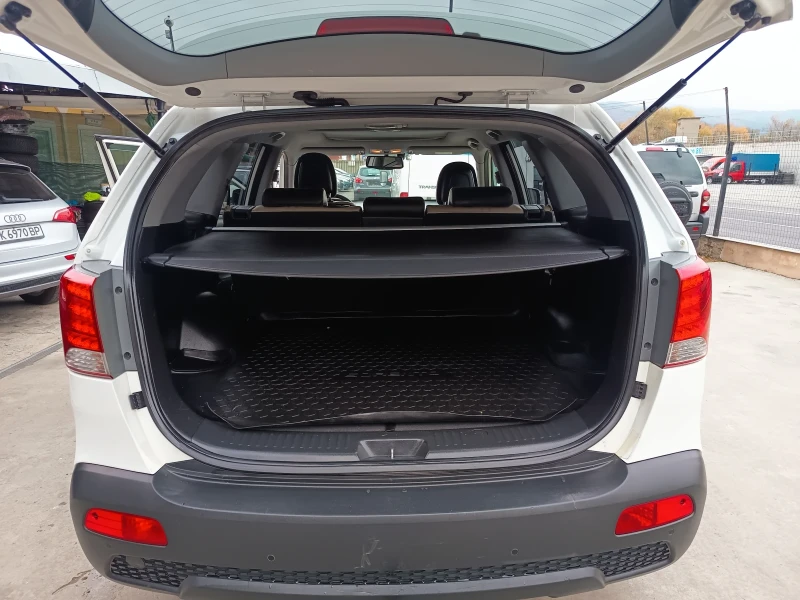 Kia Sorento 2.2crdi, снимка 13 - Автомобили и джипове - 52310630