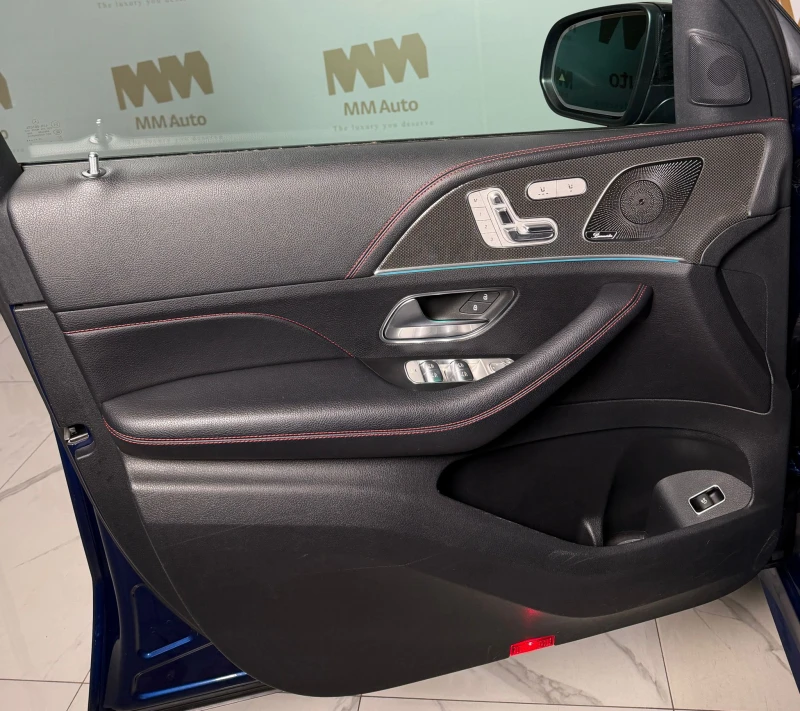 Mercedes-Benz GLE 53 4MATIC + * Carbon* Burmester* Pano* Keyless* Night, снимка 6 - Автомобили и джипове - 53364793