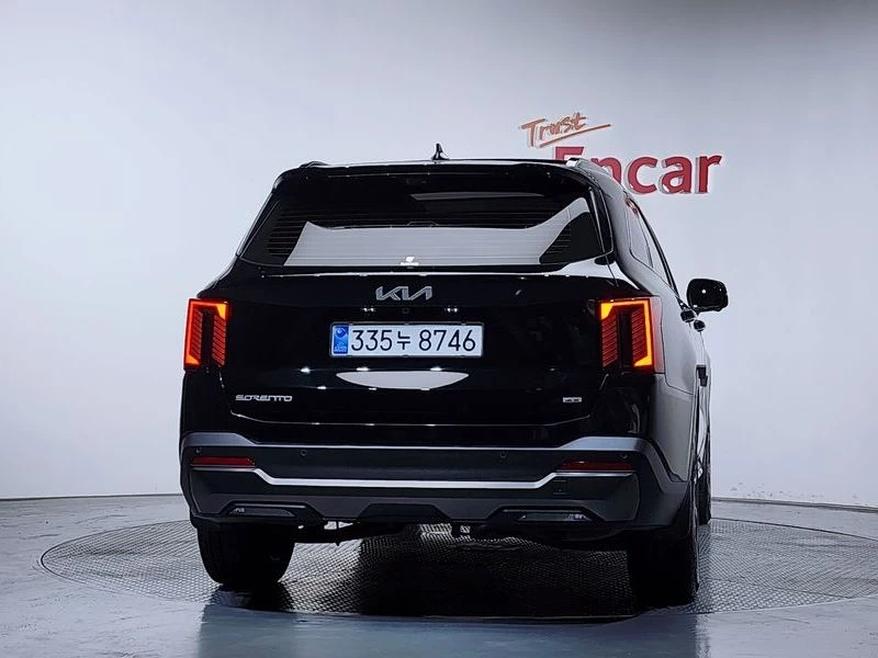 Kia Sorento Gasoline 2.5T 4WD| 281к.с.| ВКЛ.ТЕХНОТЕСТ, снимка 4 - Автомобили и джипове - 55233716