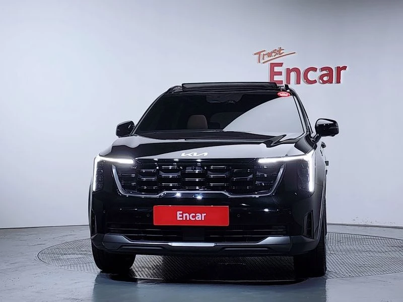 Kia Sorento Gasoline 2.5T 4WD| 281к.с.| ВКЛ.ТЕХНОТЕСТ, снимка 3 - Автомобили и джипове - 55233716