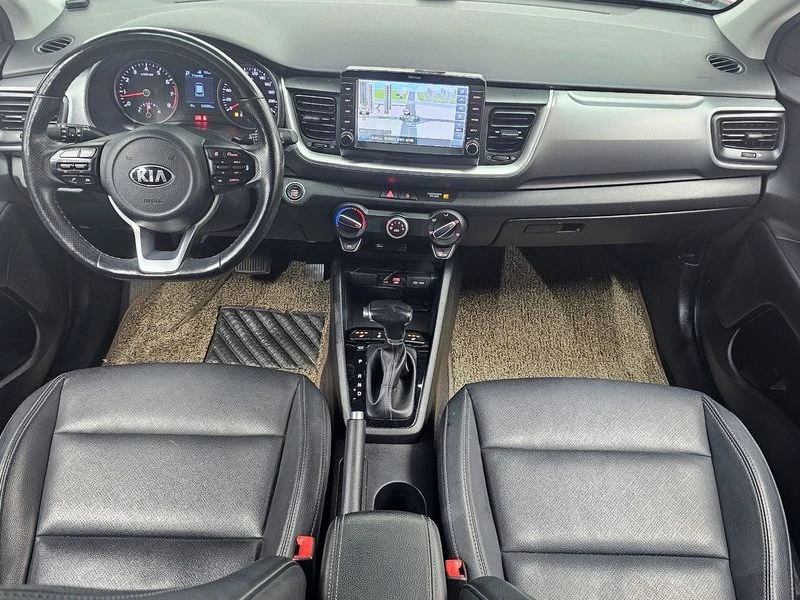 Kia Stonic 1.4| 100к.с.| ВКЛ.ТЕХНОТЕСТ, снимка 7 - Автомобили и джипове - 55387316