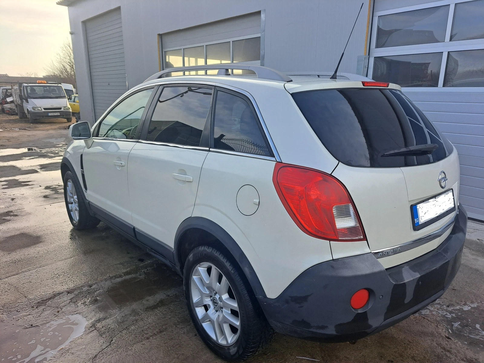 Opel Antara 2.2CDTI - изображение 4