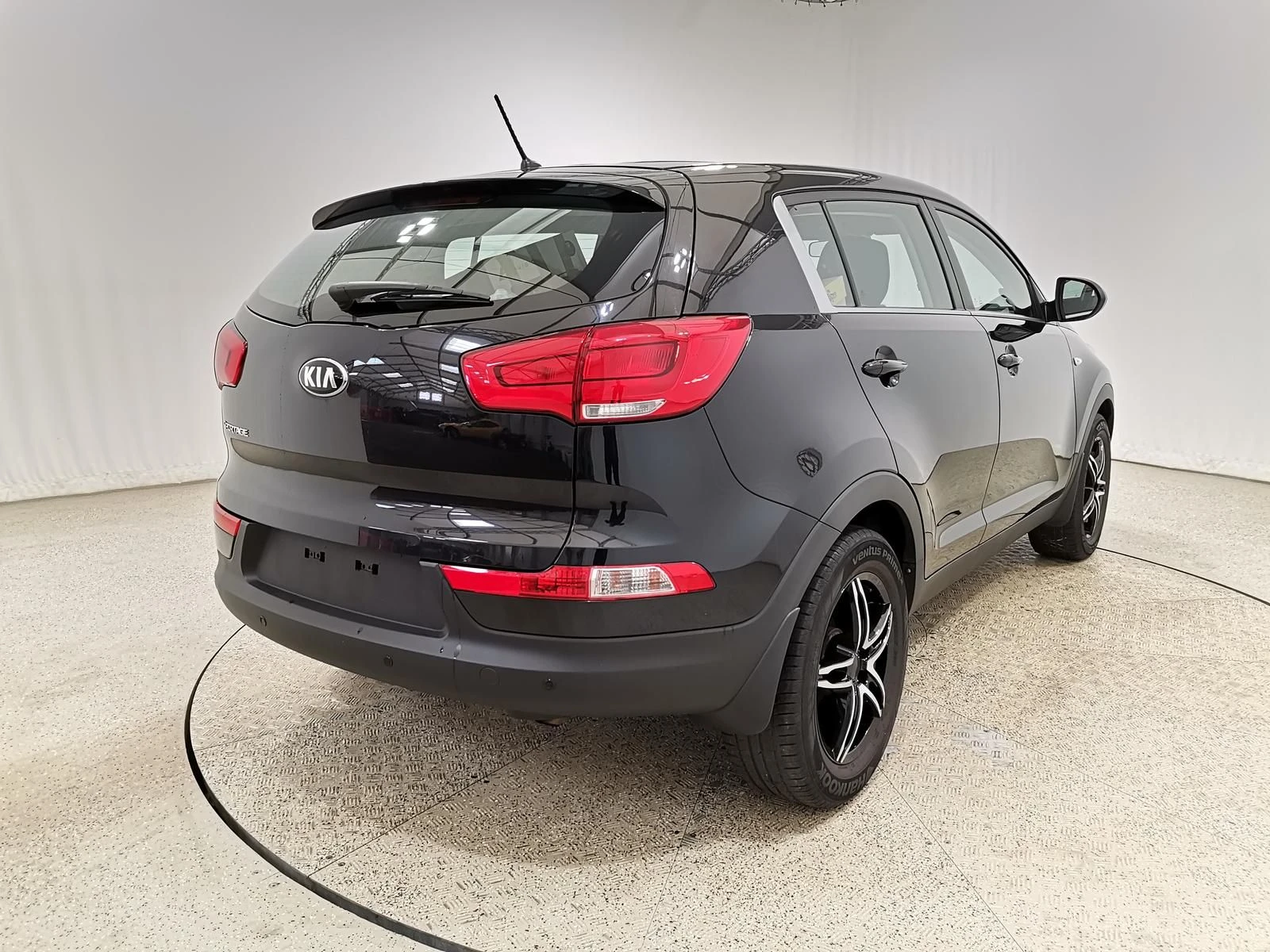Kia Sportage III Facelift 1.6 GDI 135КС. - изображение 5