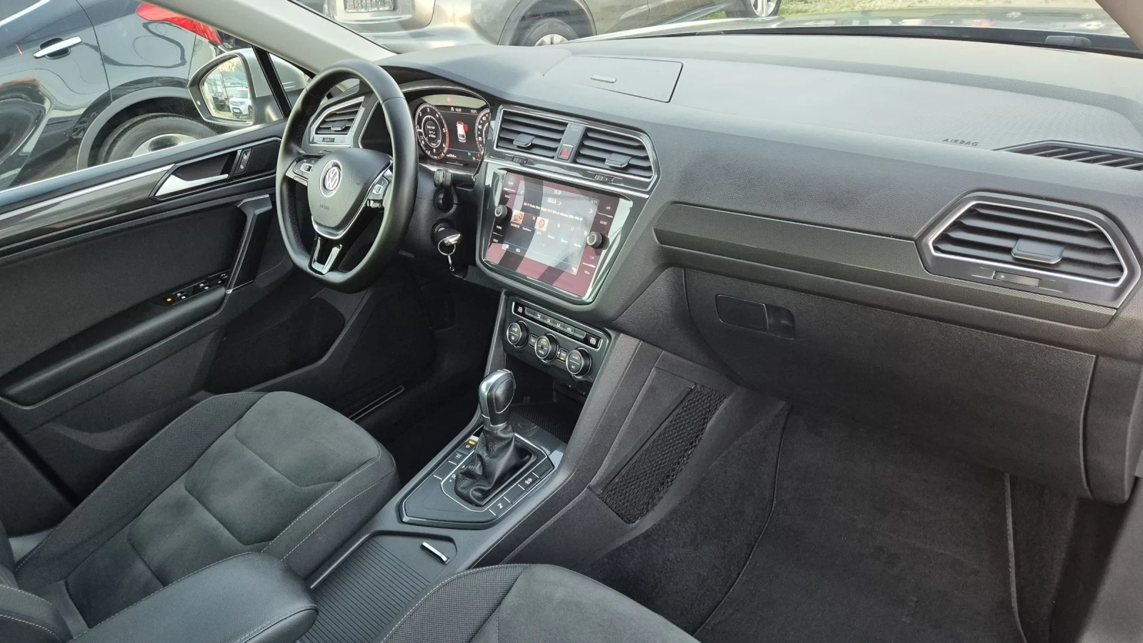 VW Tiguan 2.0TDI DIGITAL 100%      | Mobile.bg   11