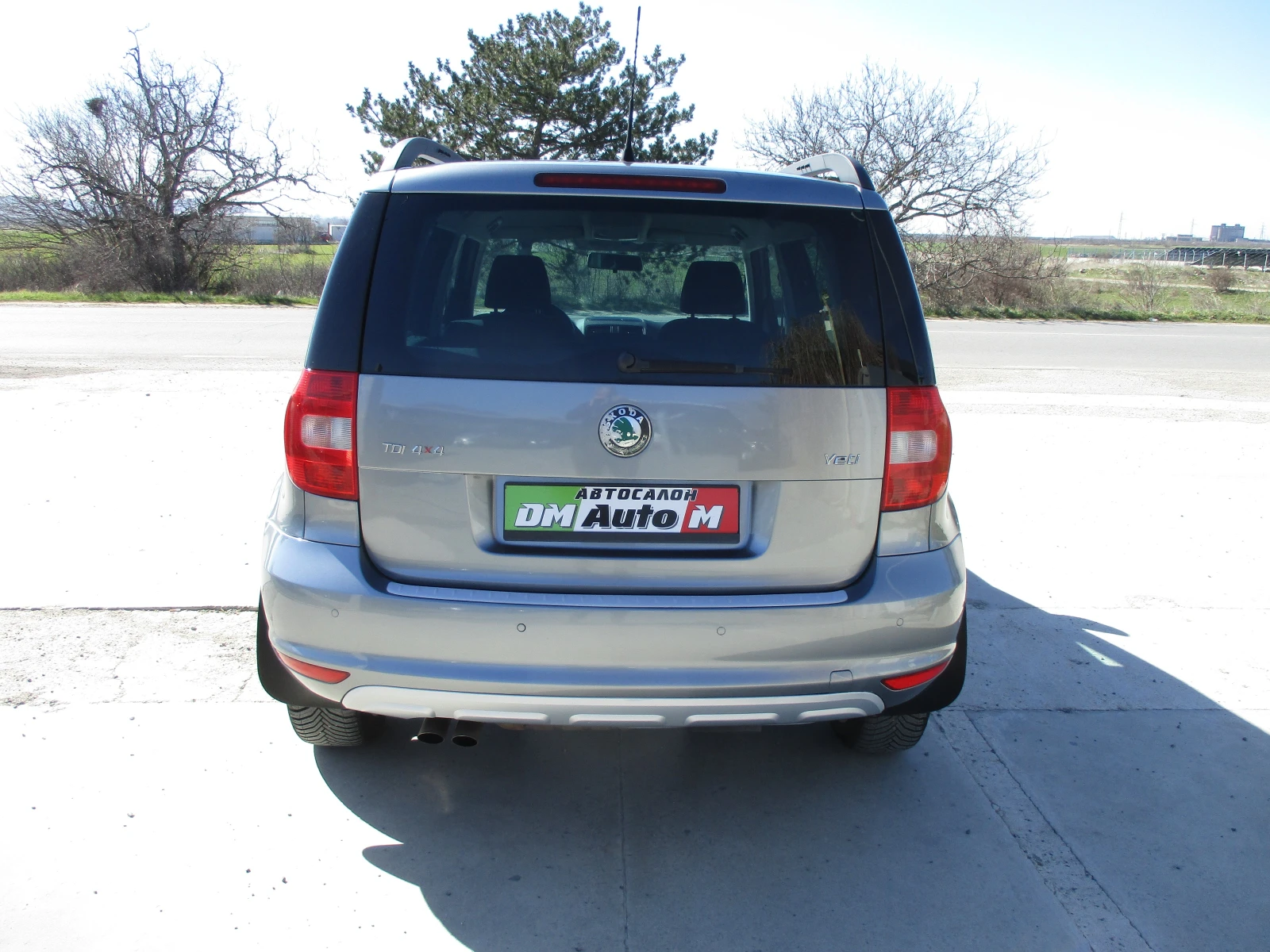 Skoda Yeti 2.0TDI/110кс./6-СКОРОСТИ/4х4/КАТО НОВА, снимка 5 - Автомобили и джипове - 53779601