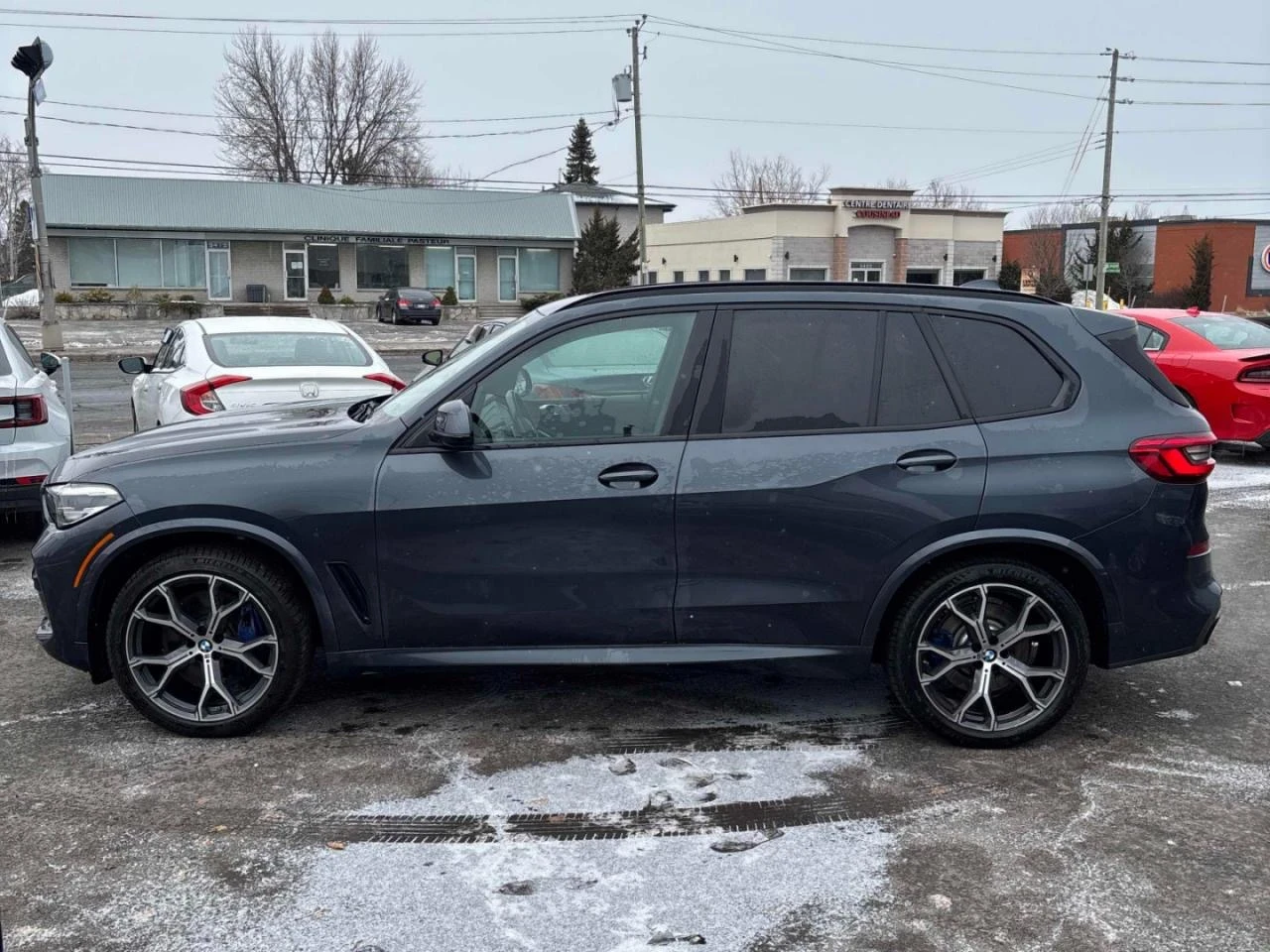 BMW X5 M-pkg* Harman/Kardon* Подгрев* Пано* Камера* HUD, снимка 2 - Автомобили и джипове - 53903750