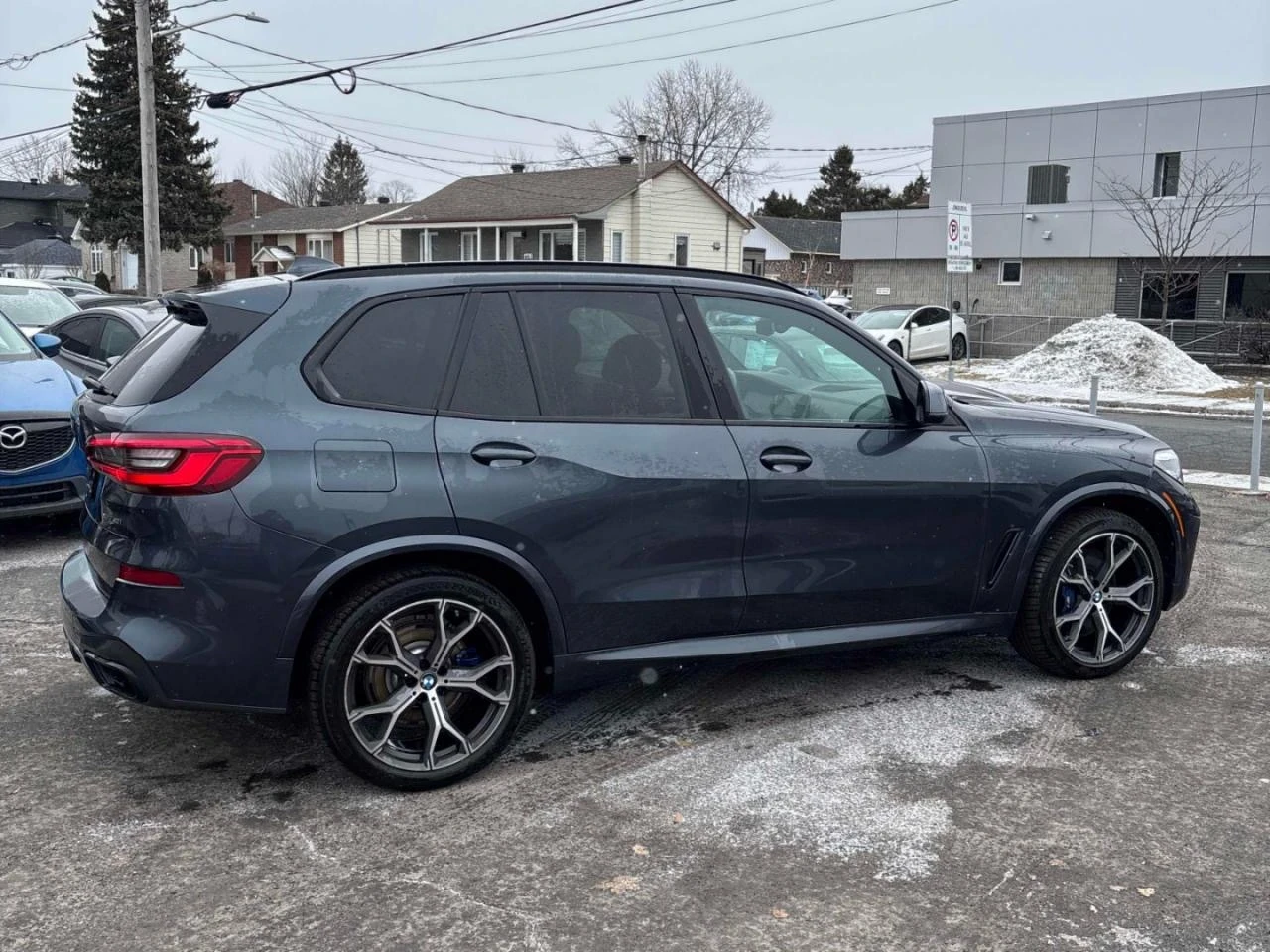 BMW X5 M-pkg* Harman/Kardon* Подгрев* Пано* Камера* HUD, снимка 3 - Автомобили и джипове - 53903750