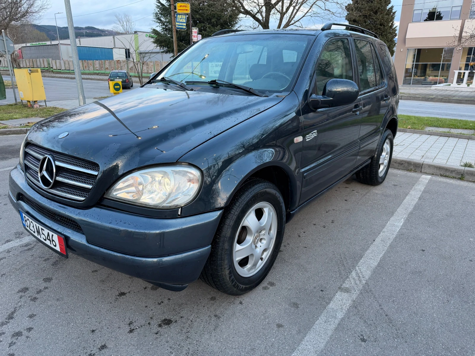 Mercedes-Benz ML 270 270, снимка 3 - Автомобили и джипове - 54009152