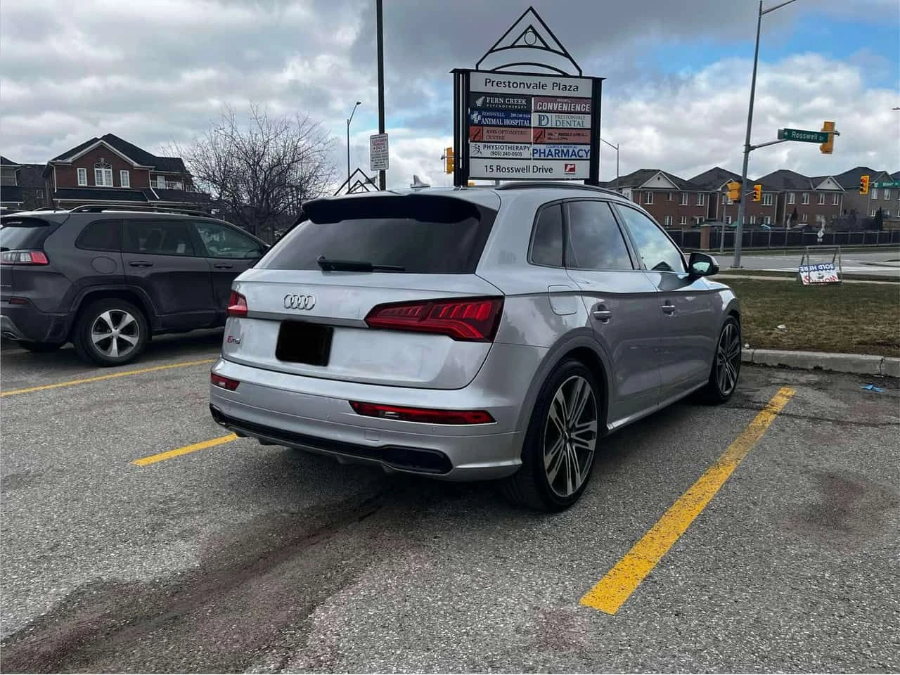 Audi SQ5  Progressiv / 360 / ПОДГРЕВИ / ПАНОРАМА , снимка 4 - Автомобили и джипове - 54127181