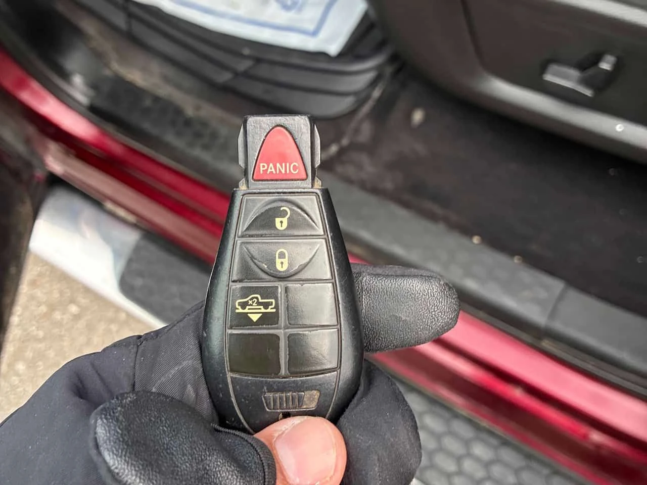 Dodge RAM 1500 * Big Horn * KEYLESS * CARFAX, снимка 14 - Автомобили и джипове - 54254601