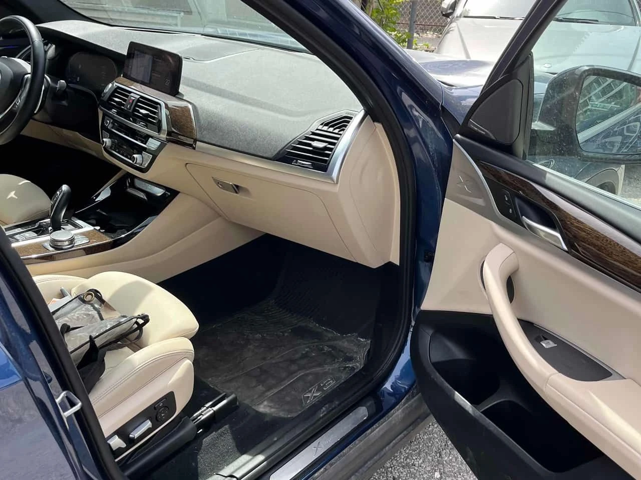 BMW X3 | xDrive30i | HUD | HARMAN KARDON | CARFAX | , снимка 17 - Автомобили и джипове - 54656306