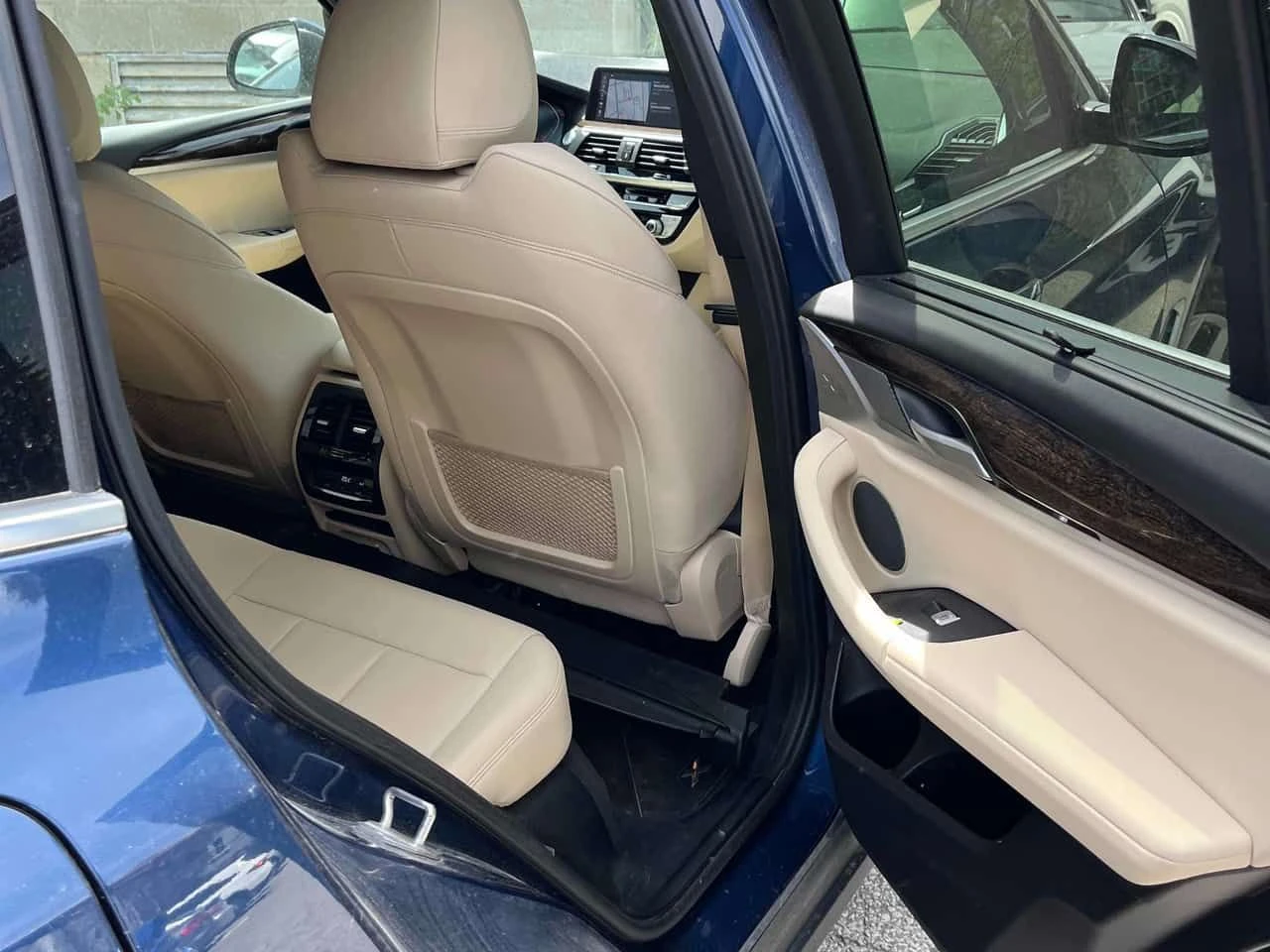 BMW X3 | xDrive30i | HUD | HARMAN KARDON | CARFAX | , снимка 16 - Автомобили и джипове - 54656306