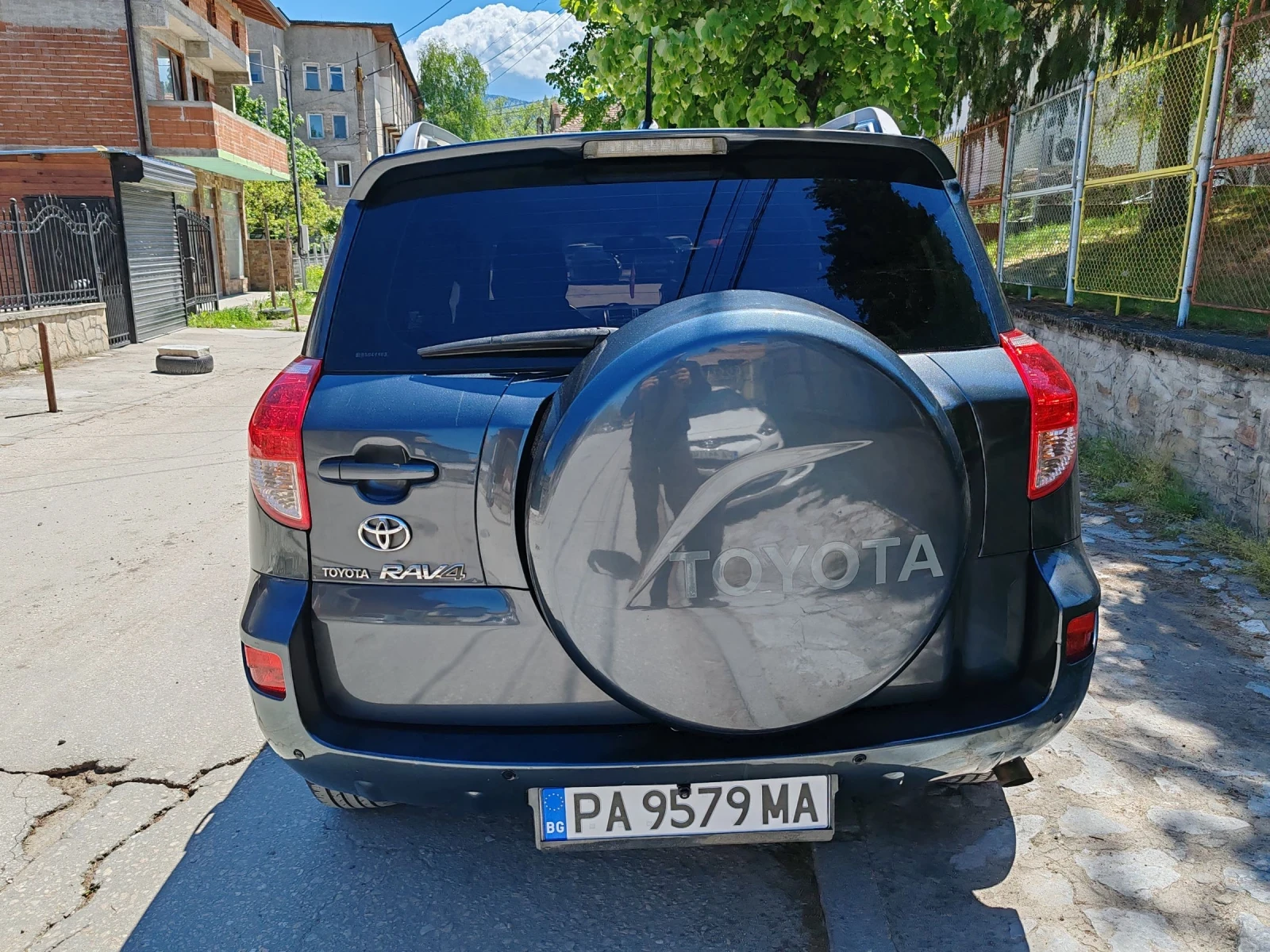 Toyota Rav4 2.2 136 D4D , снимка 6 - Автомобили и джипове - 54759368
