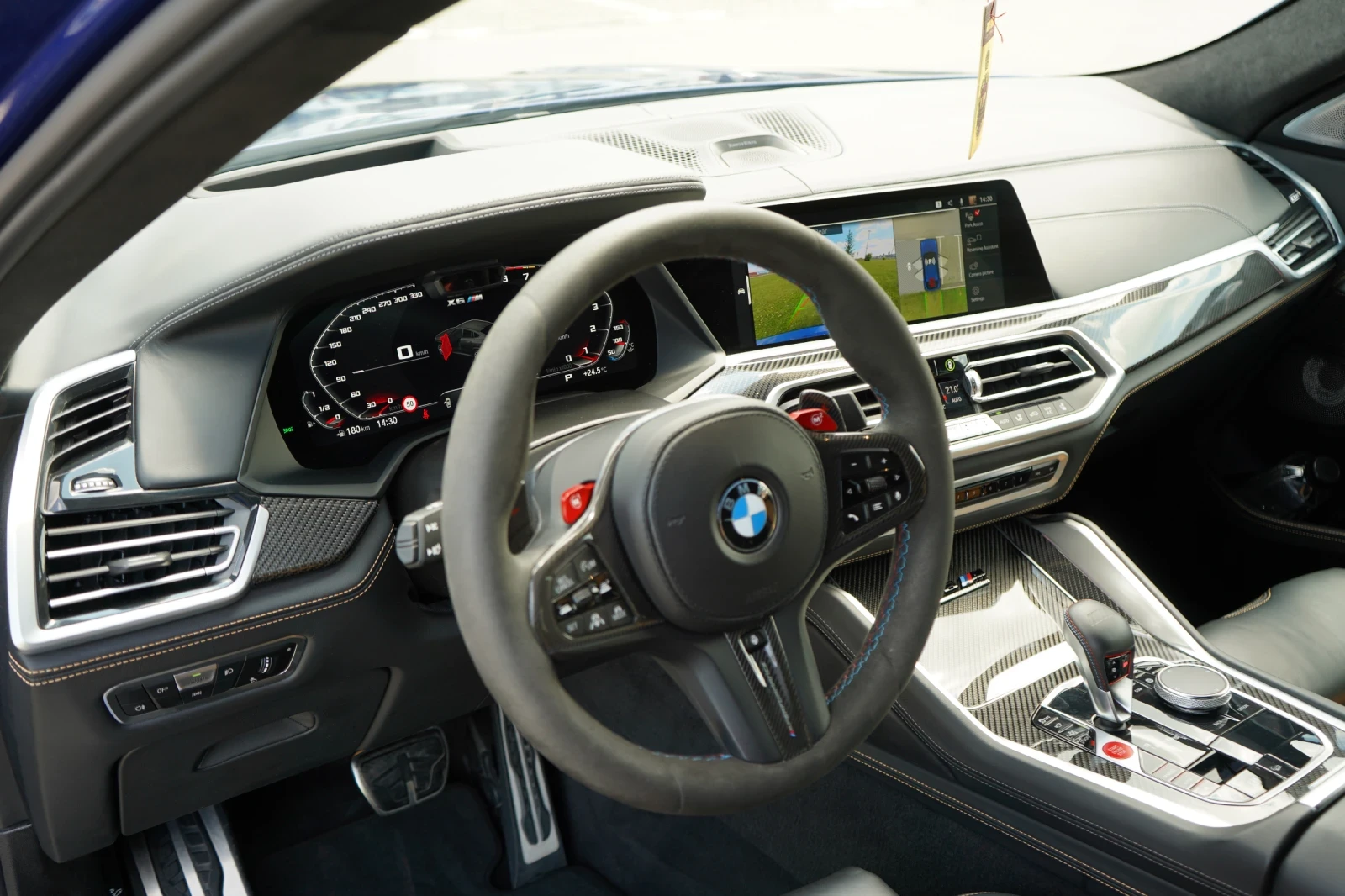 BMW X6 М COPMETITION* B&W* DISTR* 360 CAM* PANO* KEYLESS*, снимка 8 - Автомобили и джипове - 54823157
